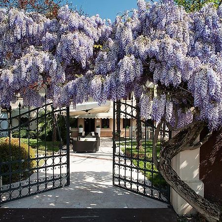 Отель Il Cecchini Pasiano Di Pordenone Экстерьер фото